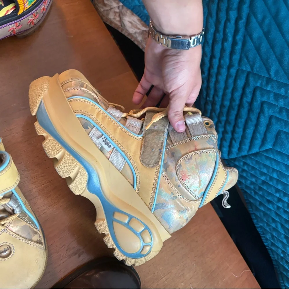 Buffalo London Classic Leather Sneaker Shoes